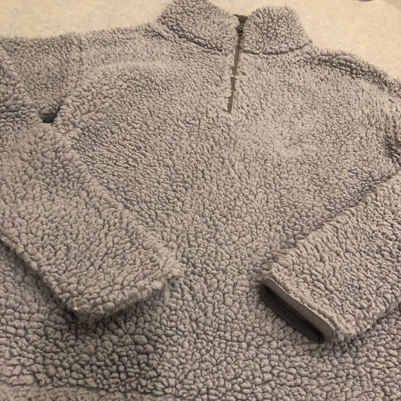Gray Fuzzy Comfy Zip Up Sherpa - Picture 3 of 5